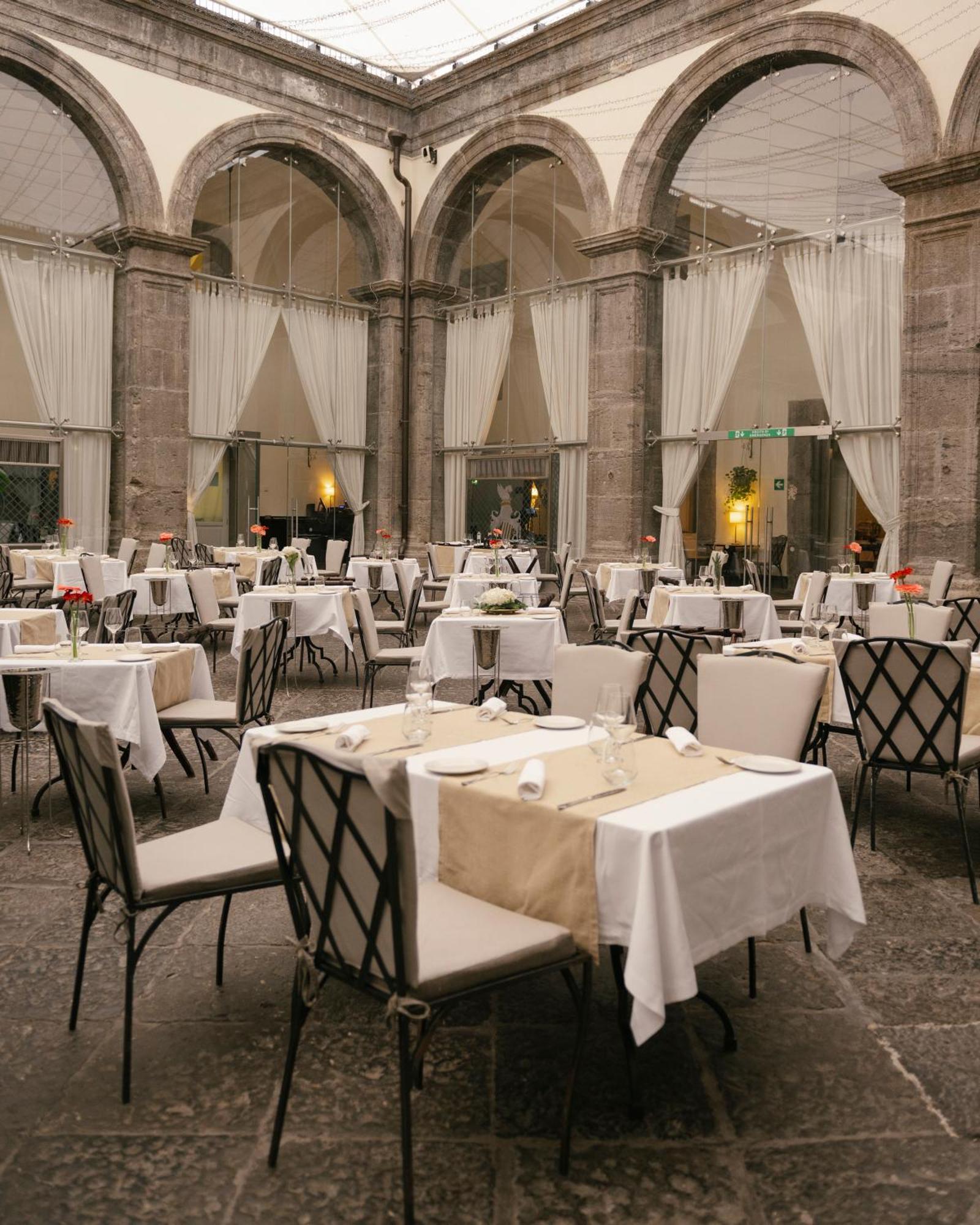 Palazzo Caracciolo Hotel